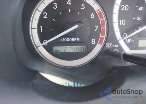 2005 Toyota Sienna Xle Limited z USA, uszkodzony, nr VIN 5TDBA22C75S043148